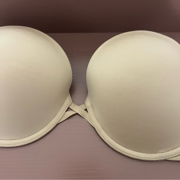 Wacoal Strapless Bra - Picture 8 of 9